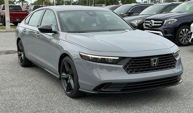 Photo of 2025 Urban Gray Pearl Honda Accord Hybrid