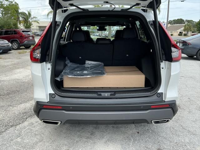 Photo of 2026 Platinum White Pearl Honda CR-V Hybrid