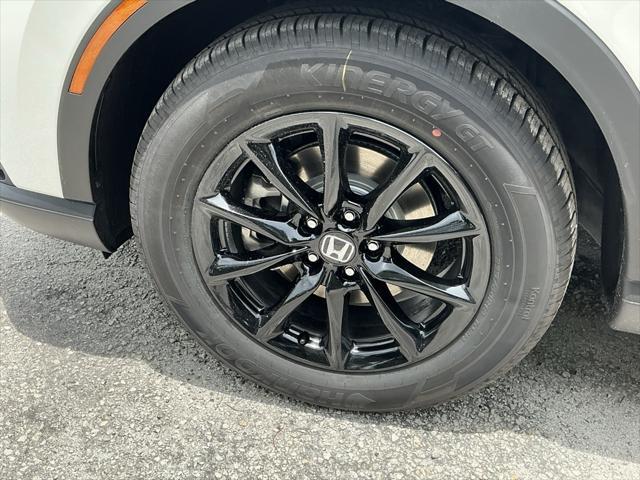Photo of 2026 Platinum White Pearl Honda CR-V Hybrid