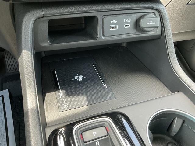 Photo of 2025 Modern Steel Metallic Honda Pilot