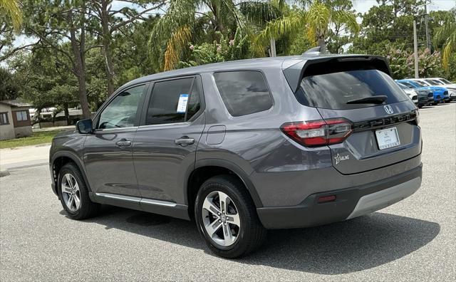 Photo of 2025 Modern Steel Metallic Honda Pilot
