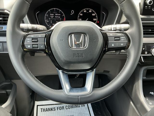 Photo of 2025 Modern Steel Metallic Honda Pilot