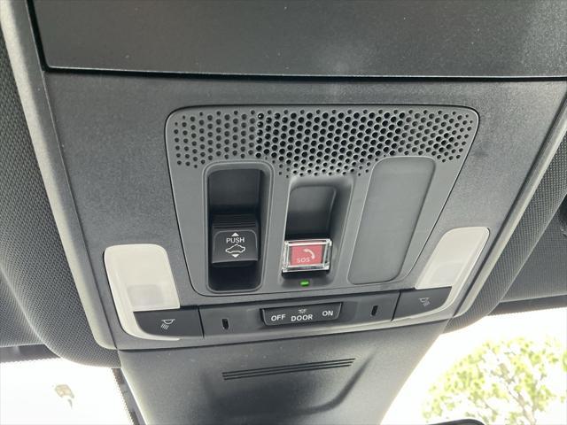 Photo of 2026 Meteorite Gray Metallic Honda CR-V Hybrid