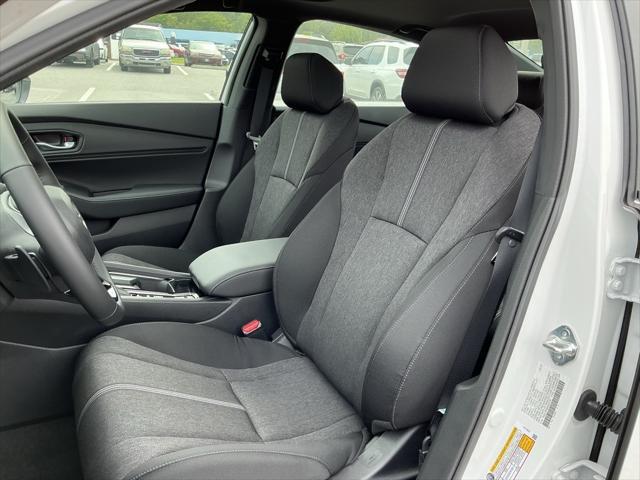 Photo of 2025 Platinum White Pearl Honda Accord Hybrid