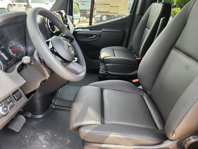 Photo of 2025 Obsidian Black Mercedes-Benz Sprinter 2500
