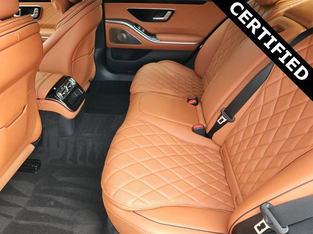 Photo of 2023 Diamond White Mercedes-Benz S-Class