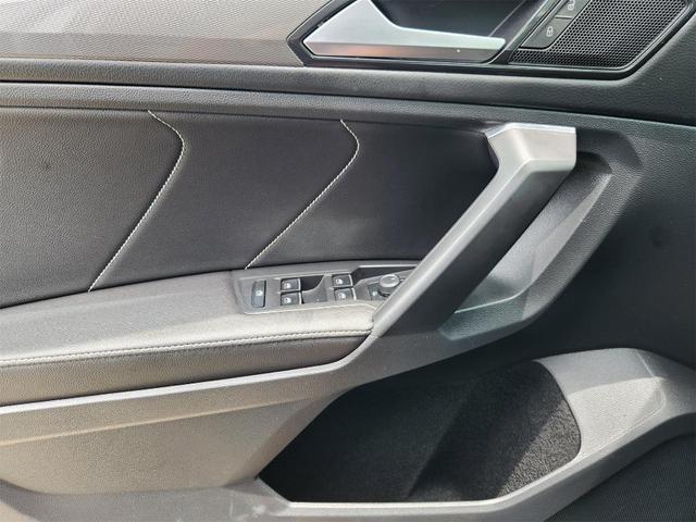 Photo of 2022 Pyrite Silver Metallic Volkswagen Tiguan