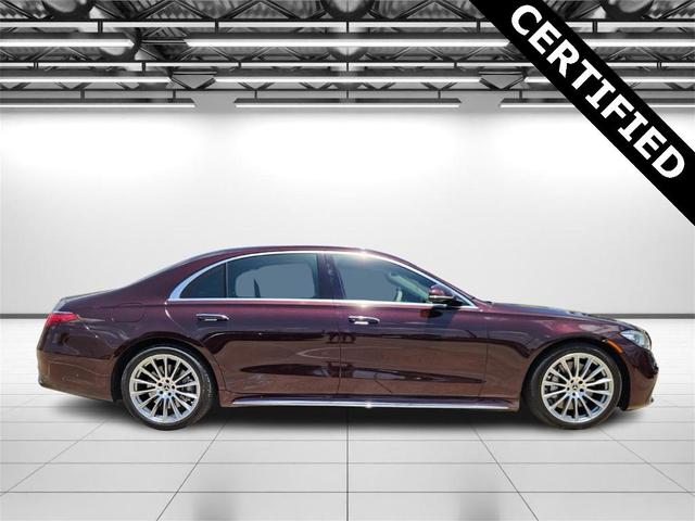 Photo of 2022 Red Mercedes-Benz S-Class