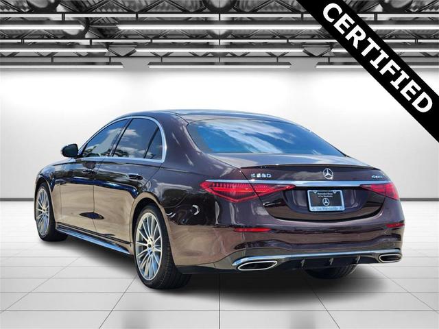 Photo of 2022 Red Mercedes-Benz S-Class