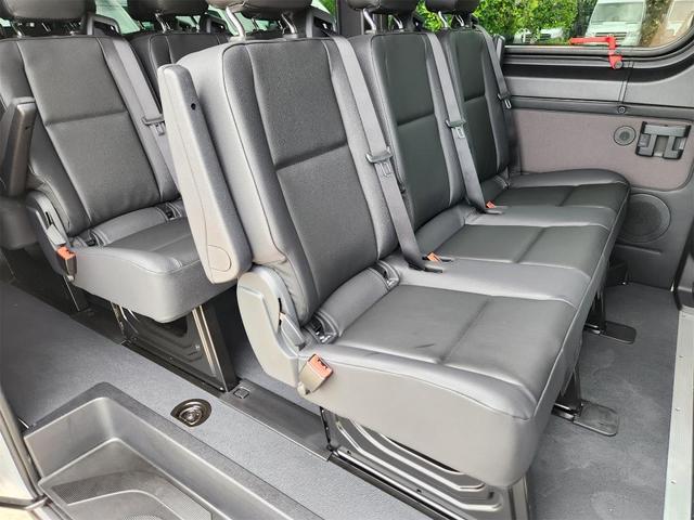 Photo of 2025 Arctic White Mercedes-Benz Sprinter 2500