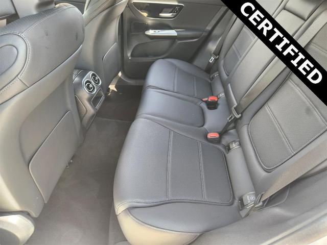 Photo of 2025 Polar White Mercedes-Benz GLC 300