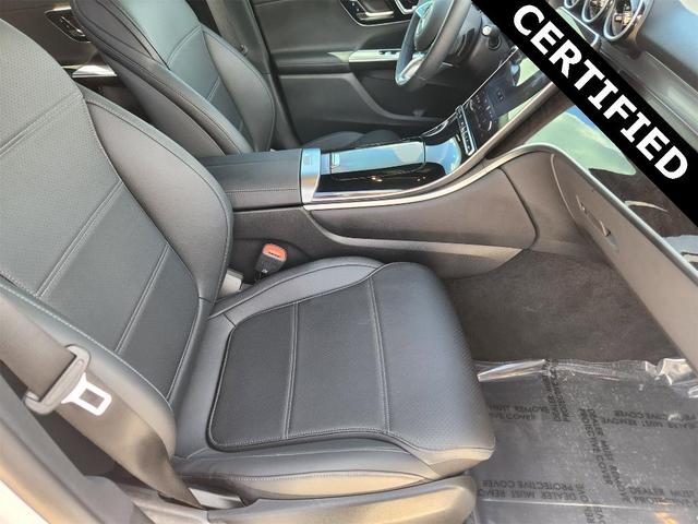 Photo of 2025 Polar White Mercedes-Benz GLC 300