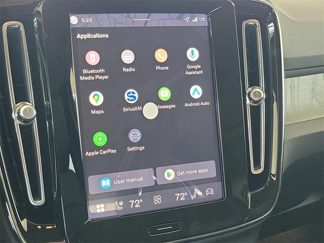 Photo of 2026 Blue Volvo XC40