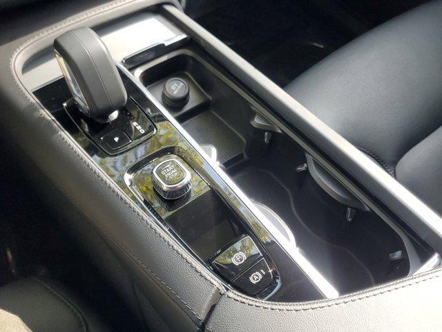 Photo of 2025 Denim Blue Metallic Volvo XC90