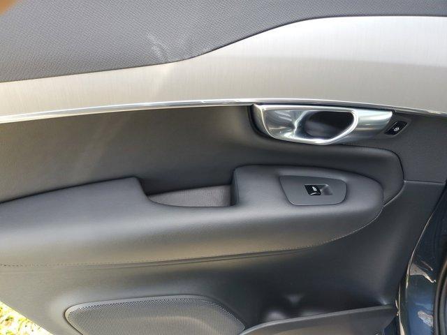 Photo of 2025 Denim Blue Metallic Volvo XC90