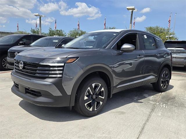Photo of 2025 Gun Metallic Nissan Kicks