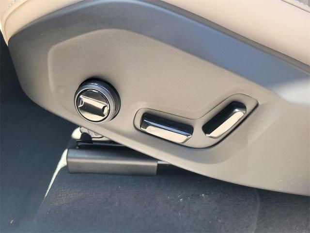Photo of 2026 Gray Volvo XC90