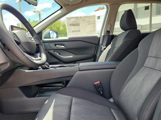 Photo of 2026 Everest White P Nissan Rogue