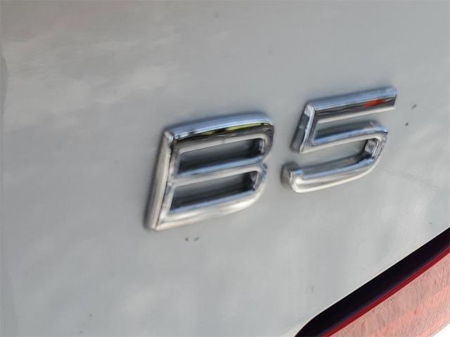 Photo of 2025 Crystal White Pearl Volvo S60