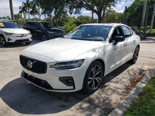 Photo of 2025 Crystal White Pearl Volvo S60
