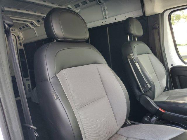 Photo of 2023 Bright White Clearcoat RAM ProMaster 2500