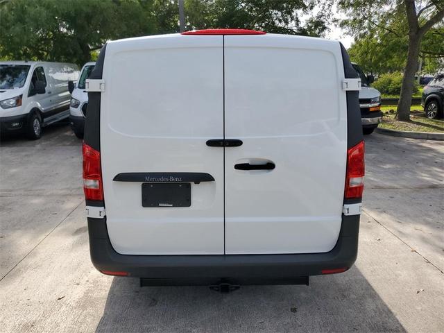 Photo of 2020 White Mercedes-Benz Metris