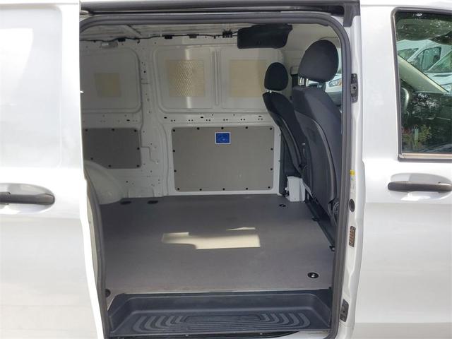Photo of 2020 White Mercedes-Benz Metris