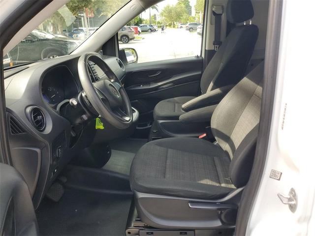 Photo of 2020 White Mercedes-Benz Metris