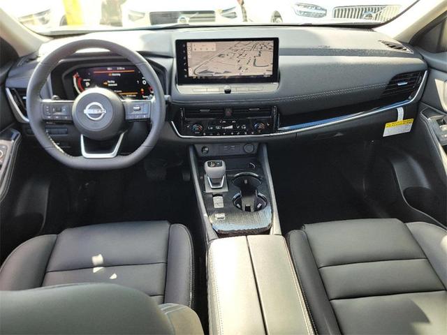 Photo of 2025 Gun Metallic Nissan Rogue
