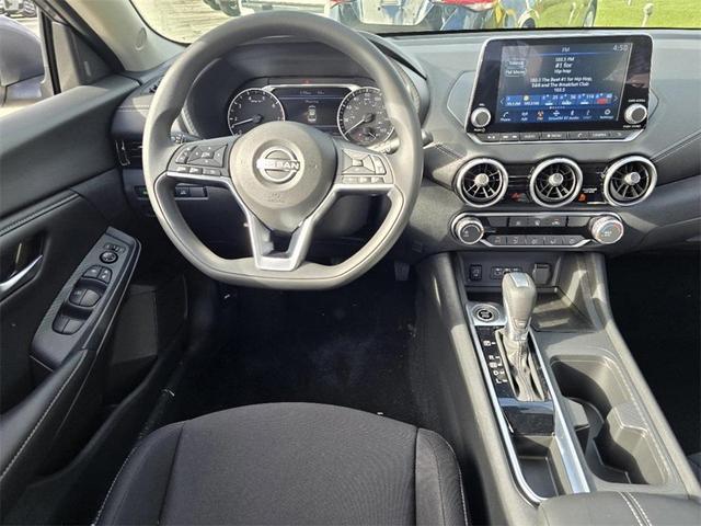 Photo of 2025 Atlantic Gray M Nissan Sentra