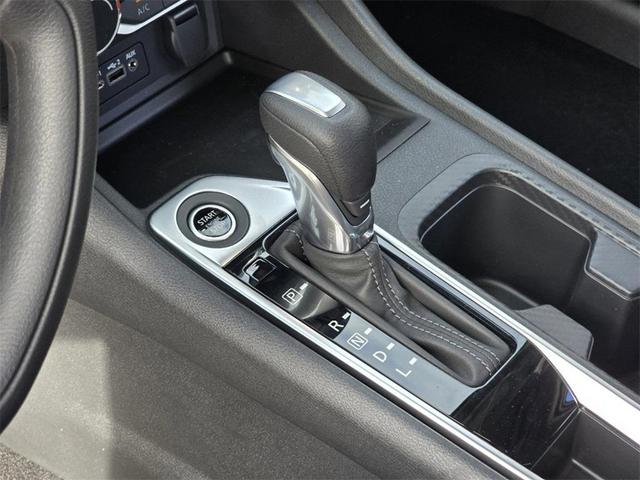 Photo of 2025 Atlantic Gray M Nissan Sentra