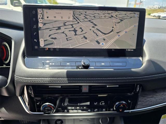 Photo of 2025 Pearl Nissan Rogue