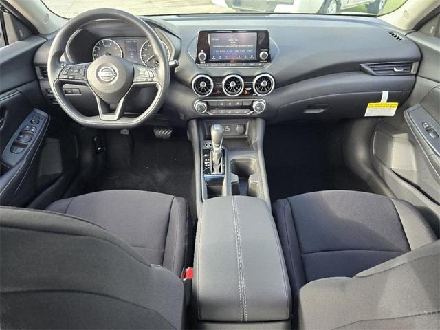 Photo of 2025 Gun Metallic Nissan Sentra