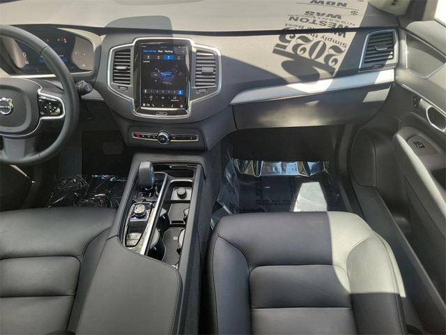 Photo of 2025 Denim Blue Metallic Volvo XC90
