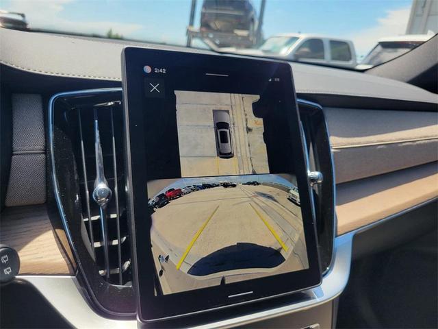 Photo of 2026 Silver Volvo XC90