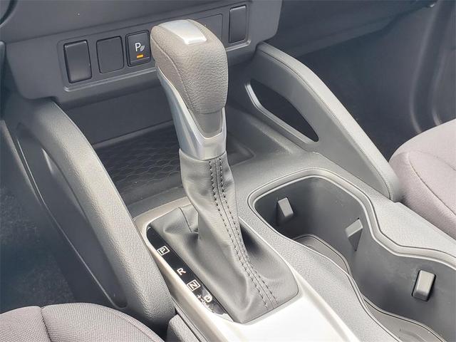 Photo of 2026 Glacier White Nissan Frontier
