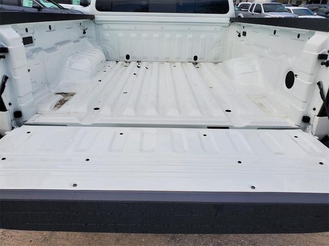 Photo of 2026 Glacier White Nissan Frontier