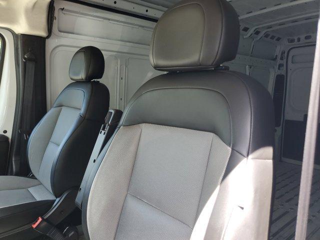 Photo of 2023 Bright White Clearcoat RAM ProMaster 2500