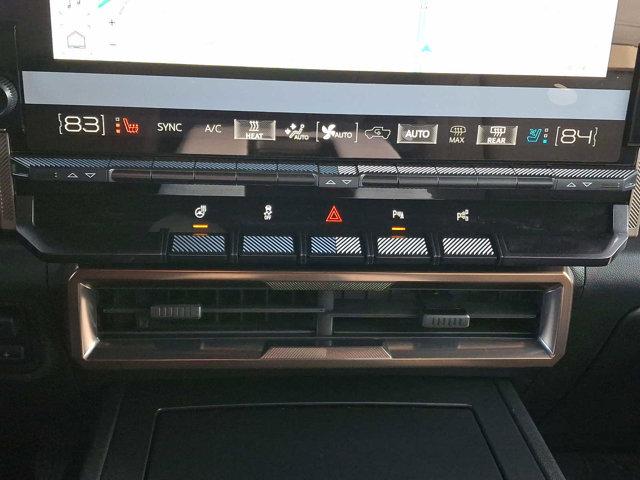 Photo of 2025 Interstellar White GMC HUMMER EV SUV