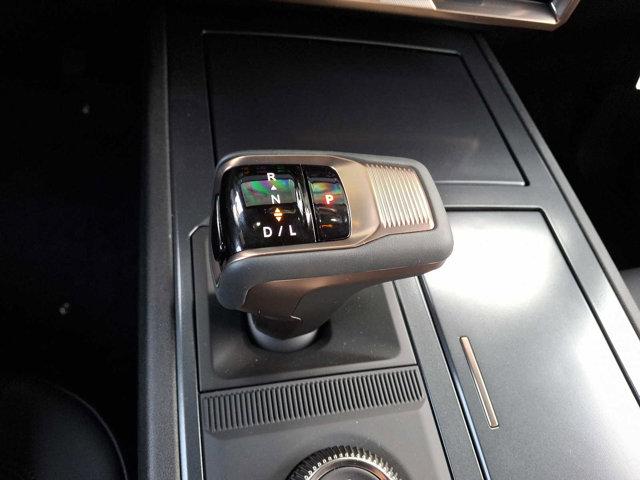 Photo of 2025 Interstellar White GMC HUMMER EV SUV