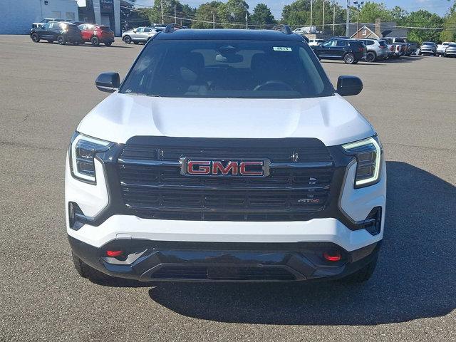 Photo of 2026 Summit White GMC Terrain