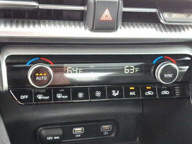 Photo of 2022 Ebony Black Kia K5