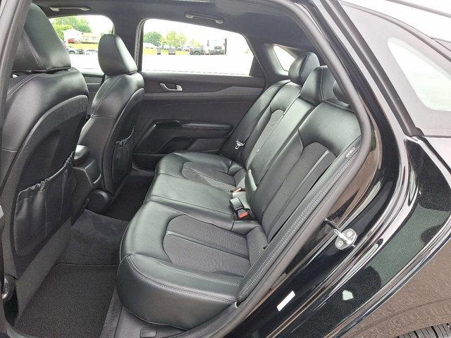 Photo of 2022 Ebony Black Kia K5