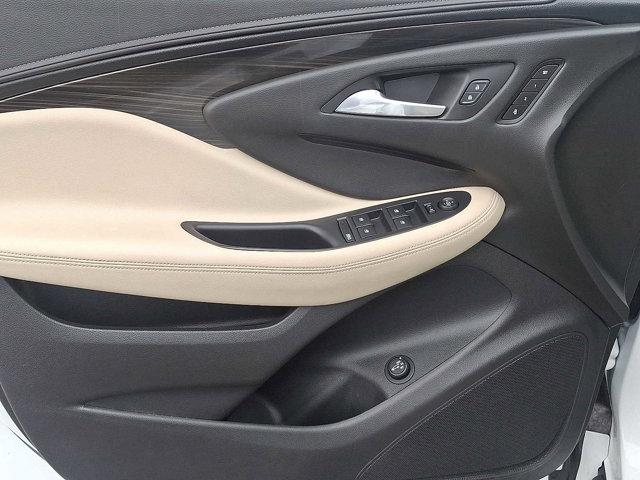 Photo of 2020 Summit White Buick Envision