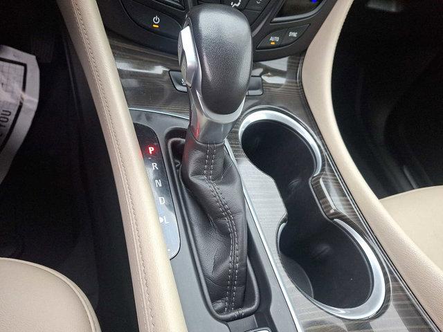Photo of 2020 Summit White Buick Envision