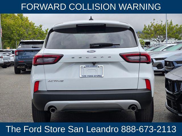 Photo of 2024 Oxford White Ford Escape