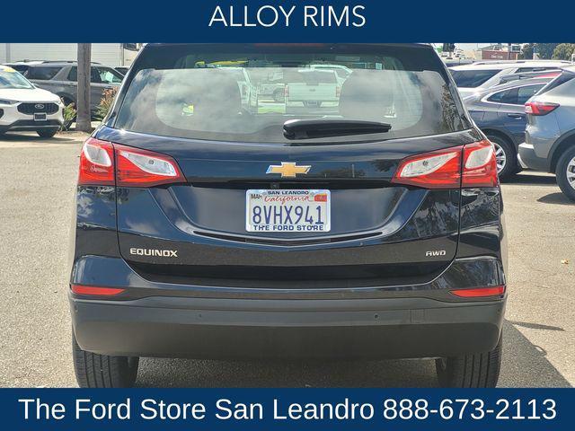 Photo of 2021 Midnight Blue Metallic Chevrolet Equinox