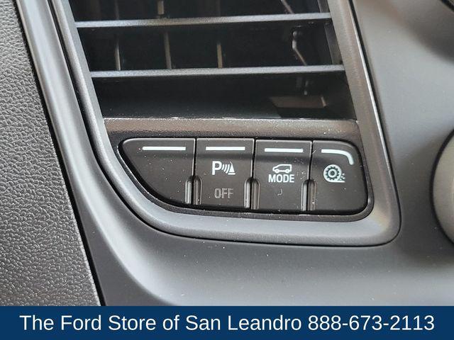 Photo of 2025 Oxford White Ford Transit-350