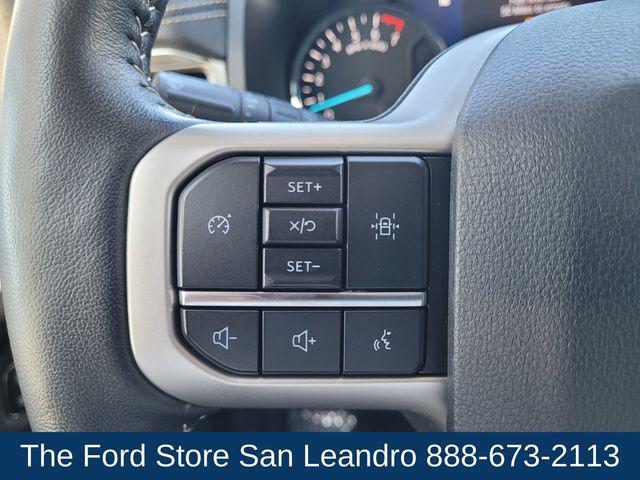 Photo of 2024 Star White Metallic Tri-Coat Ford Expedition