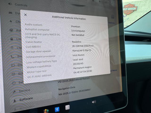 Photo of 2018 Midnight Silver Metallic Tesla Model 3